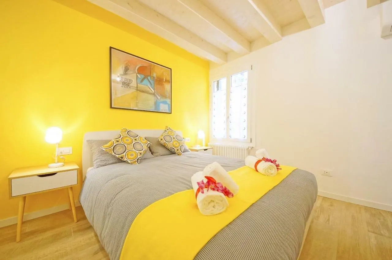 Dolcevita Apartments N 443 Venezia 0*,
